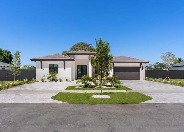 Property at 12735 SW 193rd Ter, Miami, FL 33177, 5 beds, 3 baths