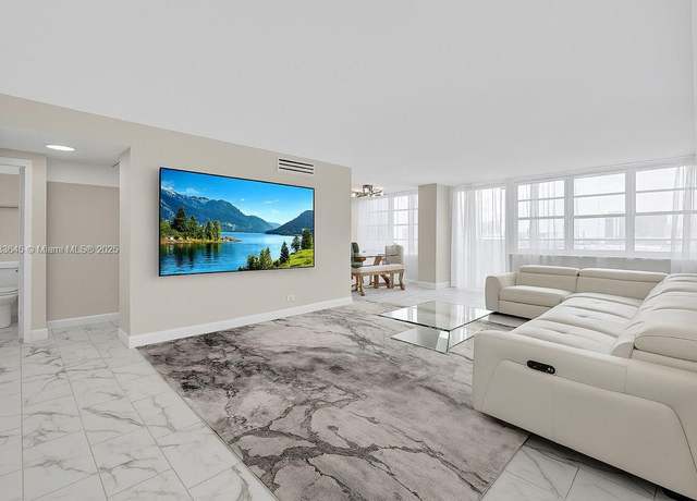 Property at 251 174th St #1415, Sunny Isles Beach, FL 33160, 1 bed, 1.5 baths