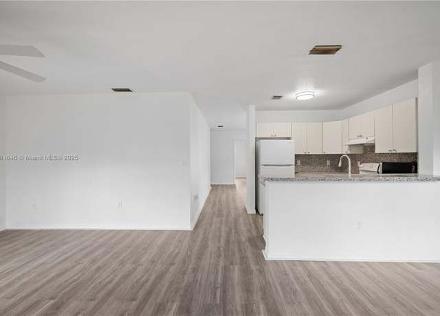 Property at 244 NW 179th St, Miami Gardens, FL 33169, 3 beds, 2 baths