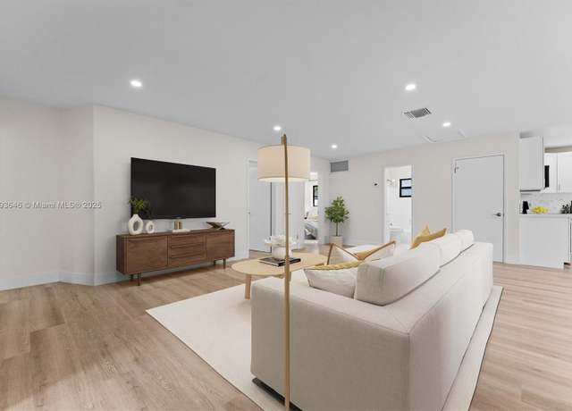 Property at 2609 SW 13th Pl, Fort Lauderdale, FL 33312, 4 beds, 2 baths