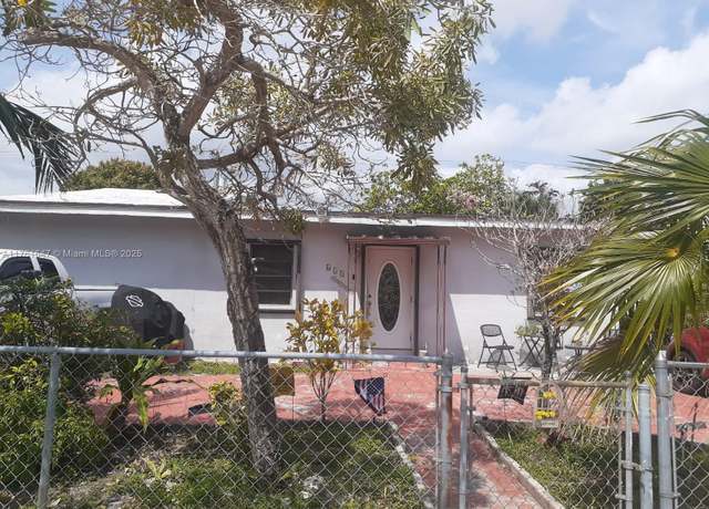 Property at 625 E 28th St, Hialeah, FL 33013, 3 beds, 2 baths