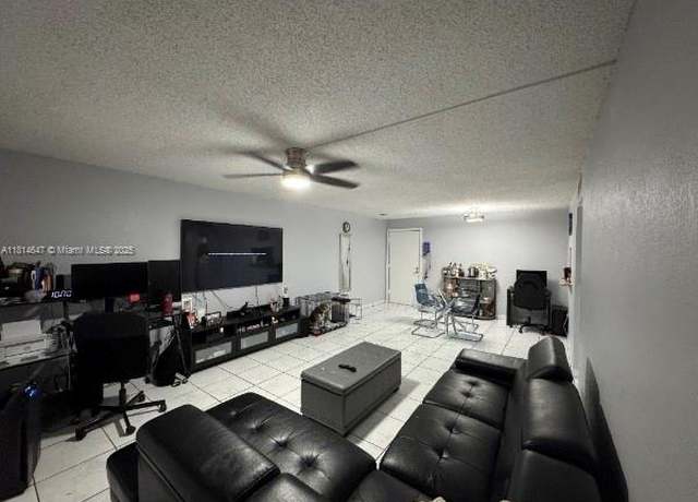Property at 13700 SW 62nd St #232, Miami, FL 33183, 3 beds, 2 baths