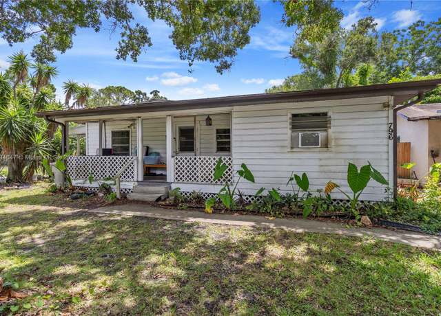 Property at 796 29th Ave, Vero Beach, FL 32968, 4 beds, 2 baths
