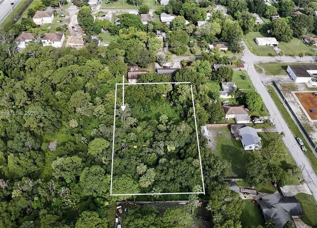 Property at 1 Tennessee Ave, Fort Pierce, FL 34947