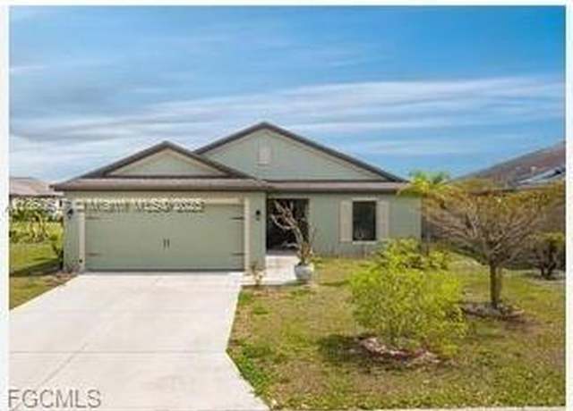 Property at 747 Center Lake St, FL 33974, 3 beds, 2 baths