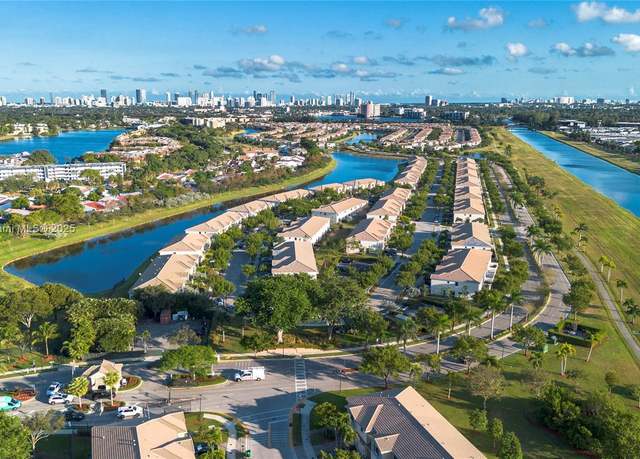 Property at 476 NE 194th Ter #476, Miami, FL 33179, 3 beds, 2.5 baths