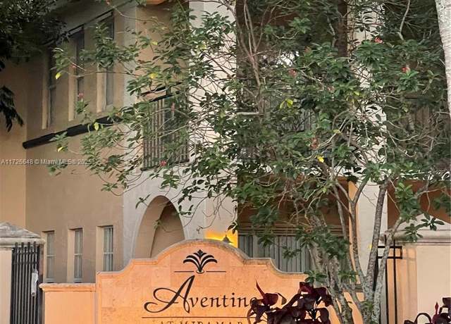 Property at 2457 Centergate Dr #207, Miramar, FL 33025, 3 beds, 2 baths