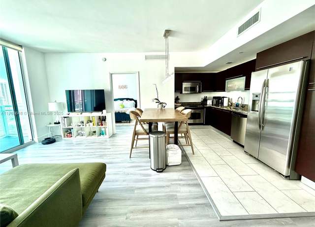 Property at 950 Brickell Bay Dr #2706, Florida City, FL 33131, 2 beds, 2 baths