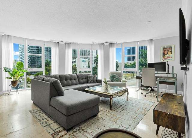 Property at 275 NE 18th St #306, Miami, FL 33132, 1 bed, 1 bath