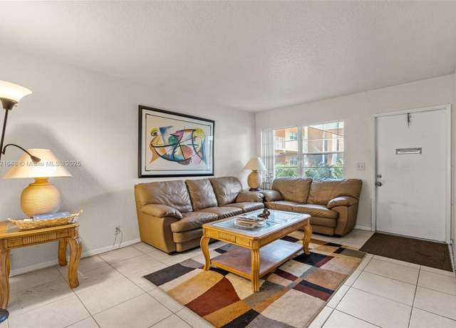 Property at 200 Croton Ave #102, Lantana, FL 33462, 1 bed, 1 bath
