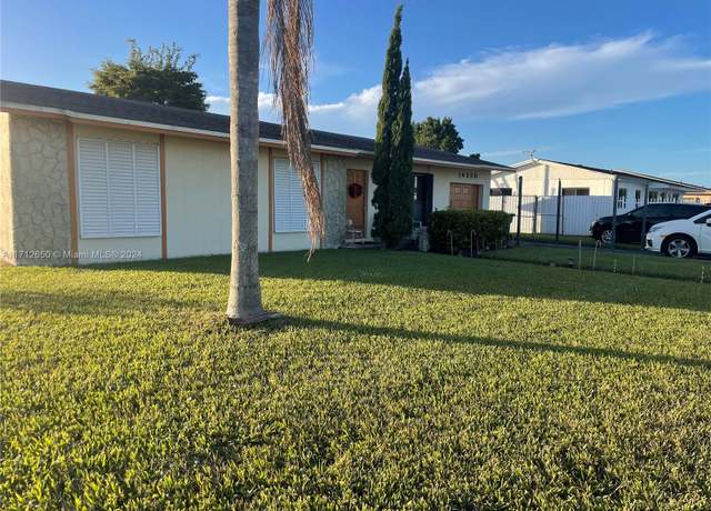 Property at 14350 SW 109th Ave, Miami, FL 33176, 3 beds, 2 baths