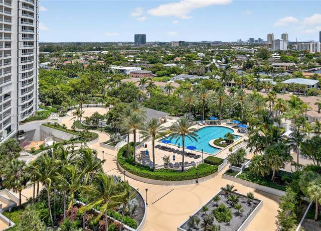 Property at 21150 Point Pl #1505, Aventura, FL 33180, 2 beds, 2.5 baths