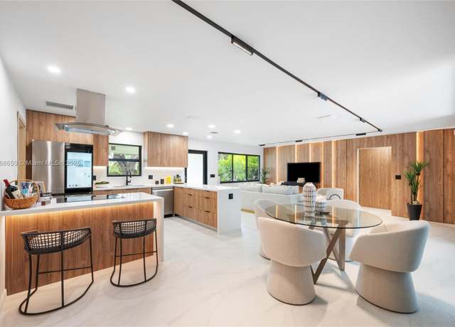 Property at 2020 NE 54th, Fort Lauderdale, FL 33308, 4 beds, 3 baths