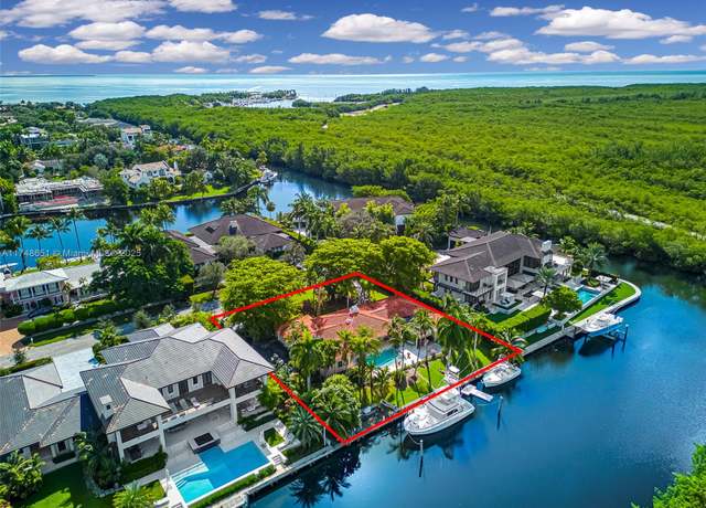 Property at 9370 Balada St, Coral Gables, FL 33156, 5 beds, 4 baths