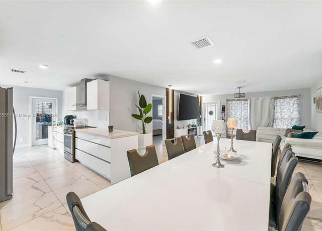 Property at 2751 NW 26th Ave, Oakland Park, FL 33311, 4 beds, 2 baths