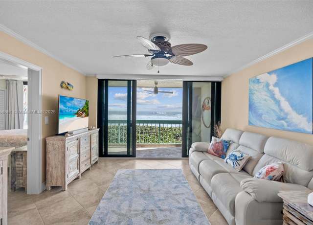 Property at 9940 S Ocean Dr #206, Jensen Beach, FL 34957, 1 bed, 1.5 baths