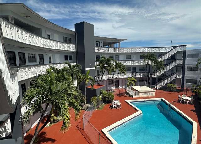 Property at 11 SW 52nd Ave Unit 3C, Miami, FL 33134, 1 bed, 1 bath