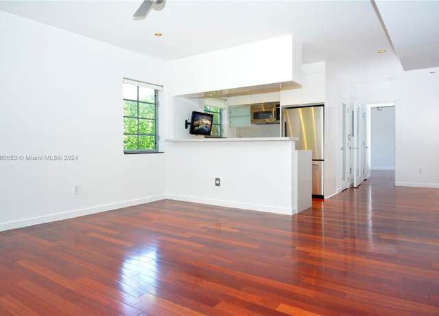 Property at 1057 15th St #21, Miami Beach, FL 33139, 1 bed, 2 baths
