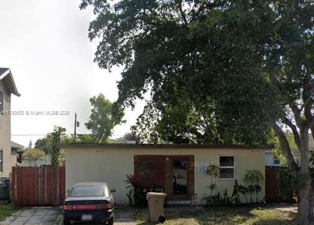 Property at 4230 SW 57th Ave, Davie, FL 33314, 2 beds, 1 bath
