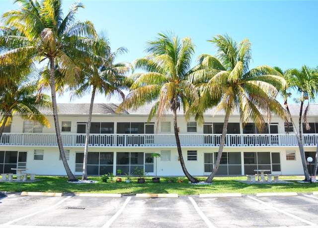 Property at 705 NE 2nd St #4, Hallandale Beach, FL 33009, 1 bed, 1 bath