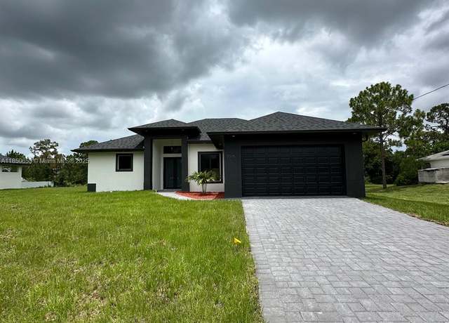 Property at 1015 Clark Ave, Lehigh Acres, FL 33972, 3 beds, 2 baths