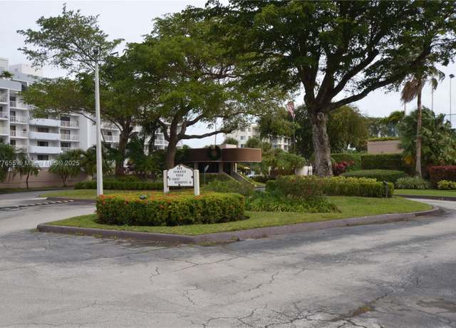 Property at 1800 NE 114th St #1903, Miami, FL 33181, 2 beds, 2 baths