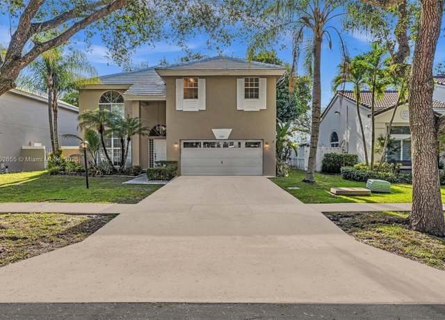 Property at 2927 Bogota Ave, Cooper City, FL 33026, 4 beds, 2 baths