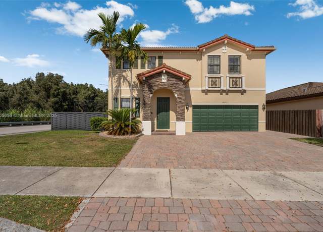 Property at 16673 SW 44th St, Miami, FL 33185, 4 beds, 2.5 baths