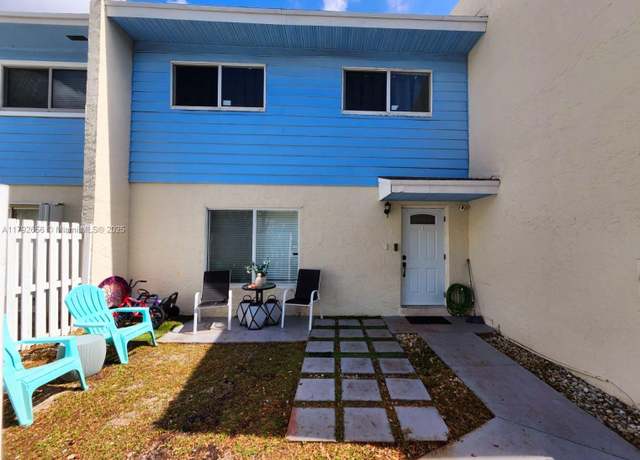 Property at 22304 SW 103rd Ct, Cutler Bay, FL 33190, 3 beds, 2.5 baths