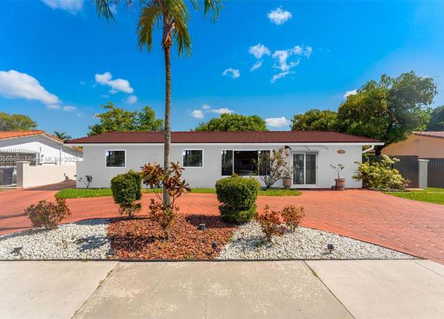 Property at 9875 SW 26th Ter, Miami, FL 33165, 5 beds, 3 baths