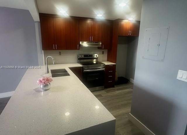 Property at 10288 NW 9th St Cir #306, Miami, FL 33172, 2 beds, 2 baths