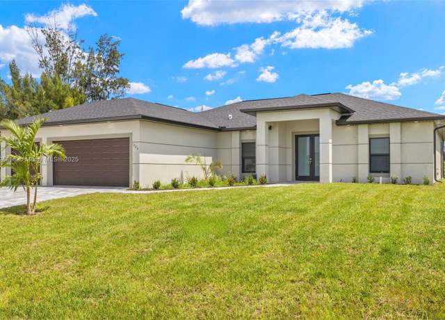Property at 2933 SE Santa Barbara Pl, Cape Coral, FL 33904, 4 beds, 2 baths