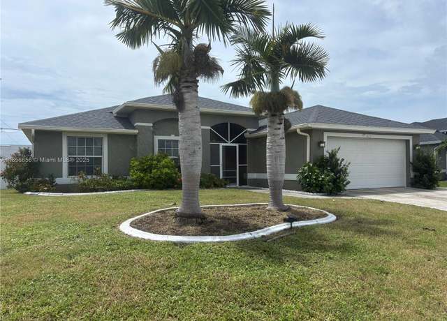 Property at 4118 SW 8th Ct, Cape Coral, FL 33914, 3 beds, 2 baths