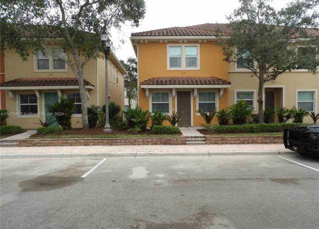 Property at 3075 NW 126th Ave Unit C-83, Sunrise, FL 33323, 3 beds, 2.5 baths