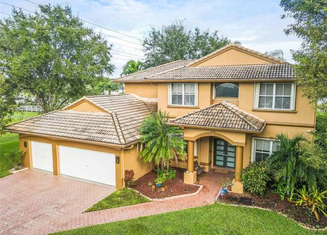 Property at 15841 SW 61st St, Davie, FL 33331, 5 beds, 3 baths