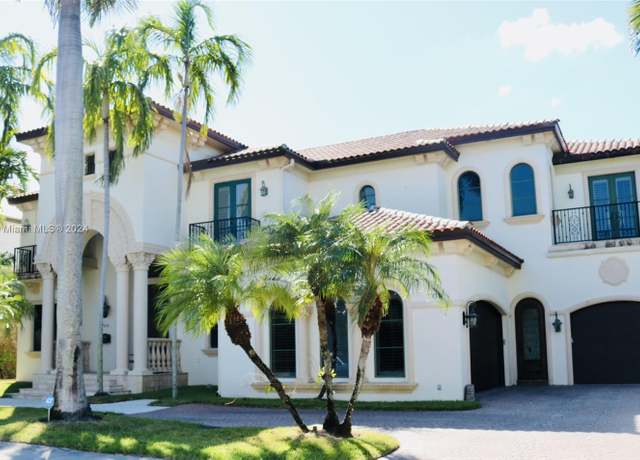 Property at 709 Isle Of Palms Dr, Fort Lauderdale, FL 33301, 5 beds, 7.5 baths