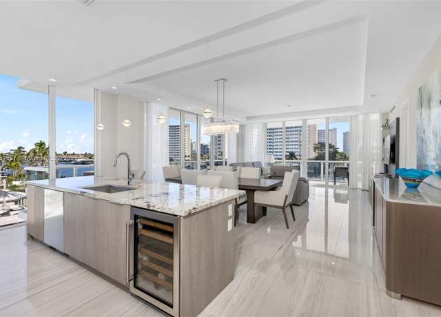Property at 2895 NE 33rd Ct Unit 4A, Fort Lauderdale, FL 33306, 3 beds, 3.5 baths