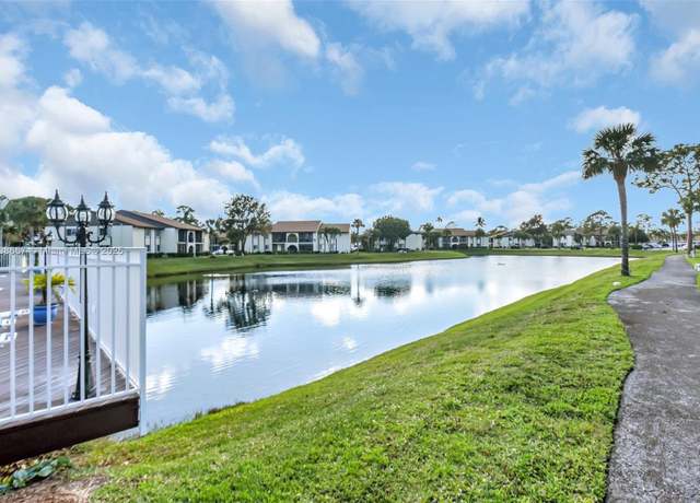 Property at 5800 Whispering Pine Way Unit A-2, Green Acres, FL 33463, 2 beds, 1 bath