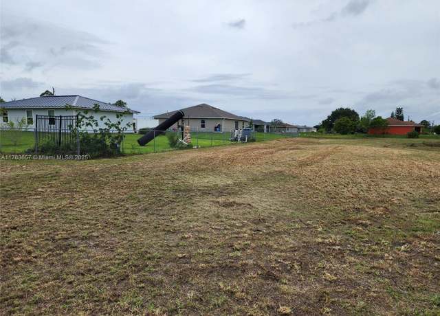 Property at 3807 24th St W, Lehigh Acres, FL 33971