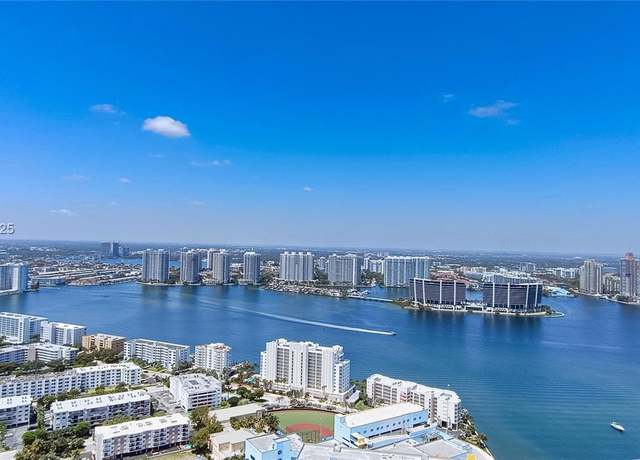 Property at 18201 Collins Ave #5301, Sunny Isles Beach, FL 33160, 3 beds, 3.5 baths