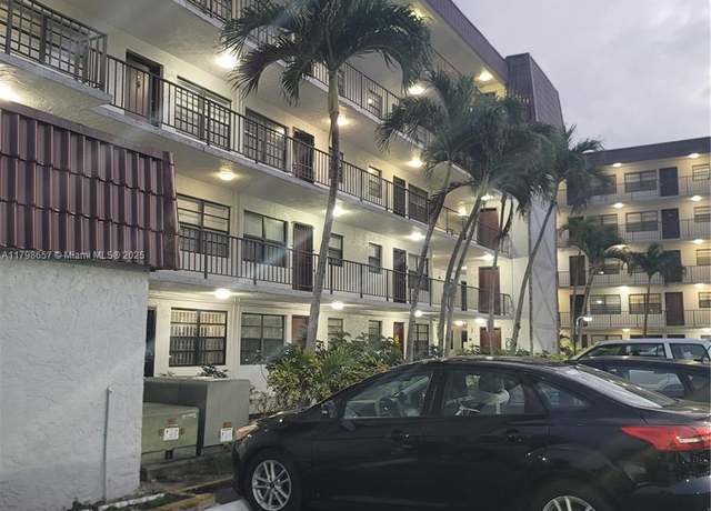 Property at 1325 W 68th St #417, Hialeah, FL 33014, 1 bed, 1 bath