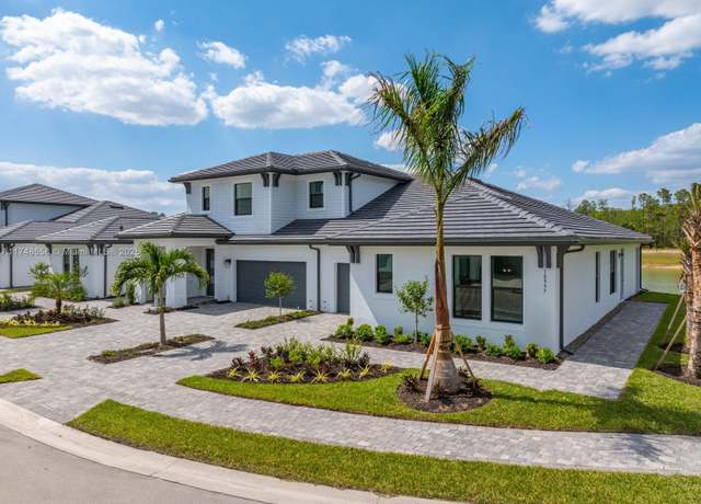 Property at 10906 Preachers Cove Ln, Fort Myers, FL 33913, 3 beds, 2.5 baths