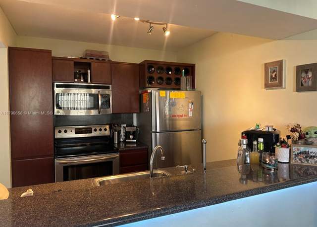 Property at 8120 Geneva Ct #551, Doral, FL 33166, 2 beds, 2 baths