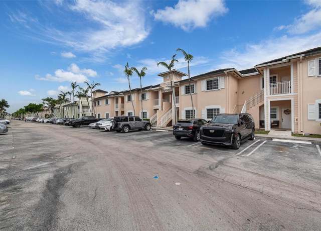 Property at 2741 NE 4th St #204, Homestead, FL 33033, 3 beds, 2 baths