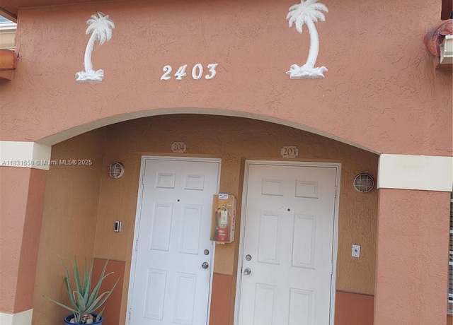 Property at 2403 W 76th St #203, Hialeah, FL 33016, 3 beds, 2 baths