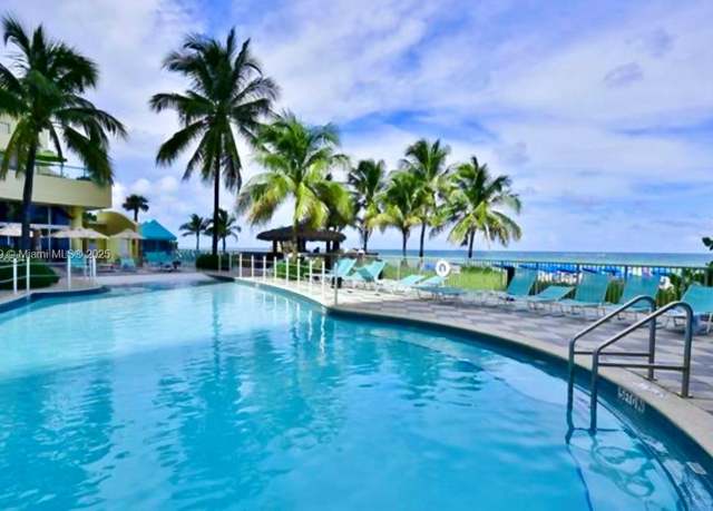 Property at 17375 Collins Ave #1704, Sunny Isles Beach, FL 33160, 1 bed, 1 bath