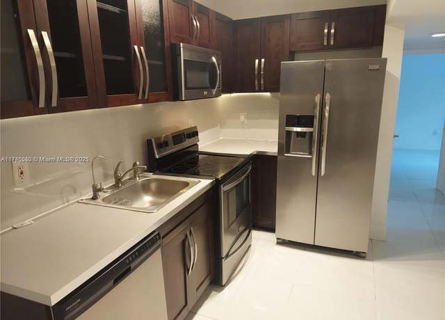 Property at 750 Pennsylvania Ave #1, Miami Beach, FL 33139, 2 beds, 2 baths