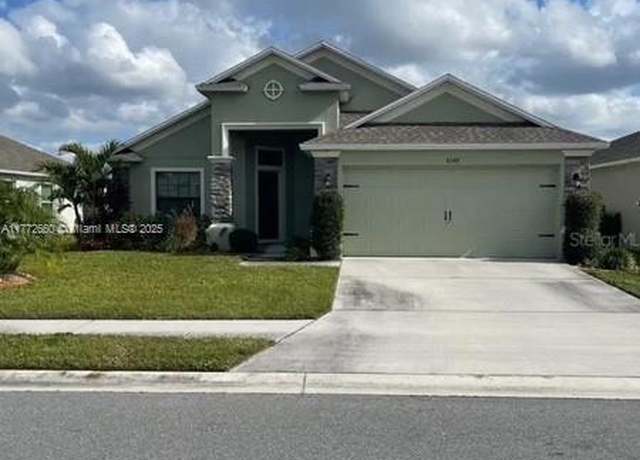 Property at 8248 Campbell Crossing Cir, Lakeland, FL 33810, 3 beds, 2 baths