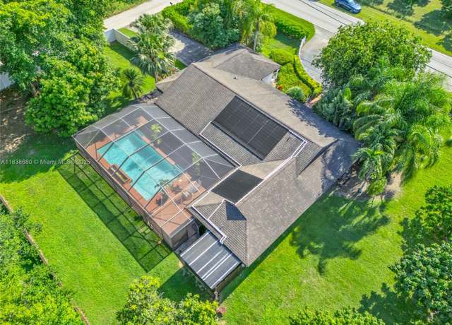 Property at 23595 SW 152nd Ave, Homestead, FL 33032, 4 beds, 2 baths