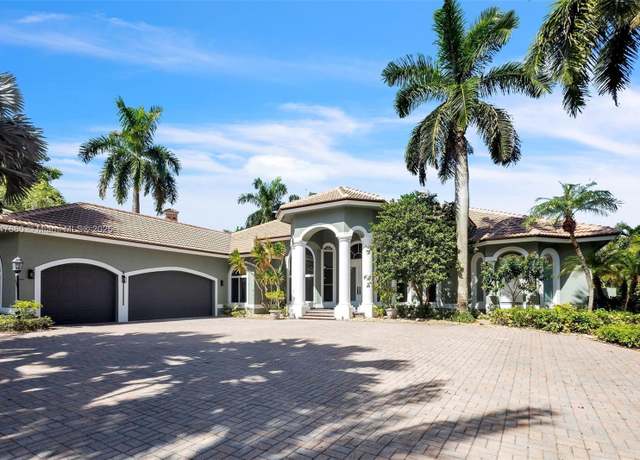 Property at 6360 NW 120th Dr, Coral Springs, FL 33076, 6 beds, 4.5 baths